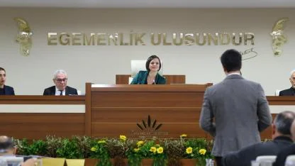 Başkan Kınay'dan 'yurt dışı' eleştirilerine net yanıt