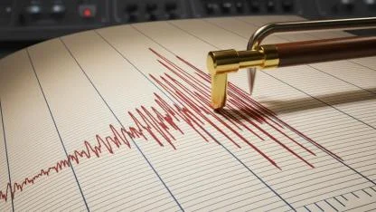 SON DAKİKA: Akdeniz’de 5.2 büyüklüğünde deprem!