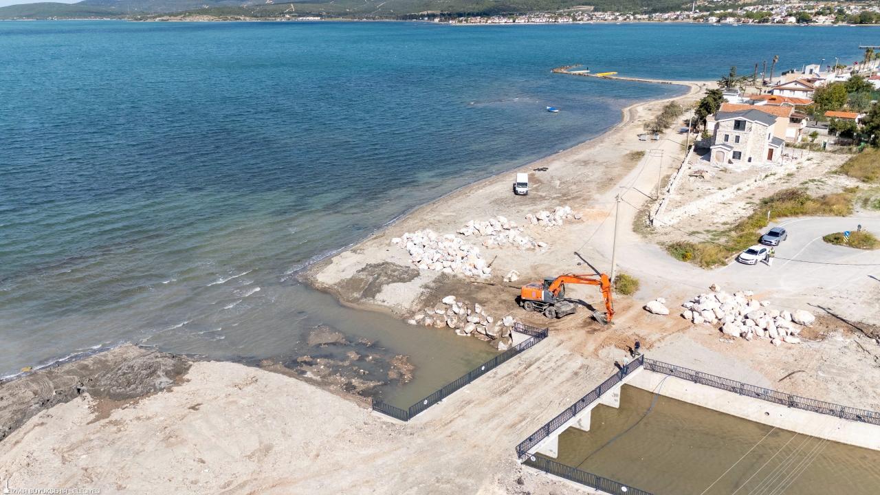 Yarımada’daki derelerden 100 bin ton malzeme çıkarıldı