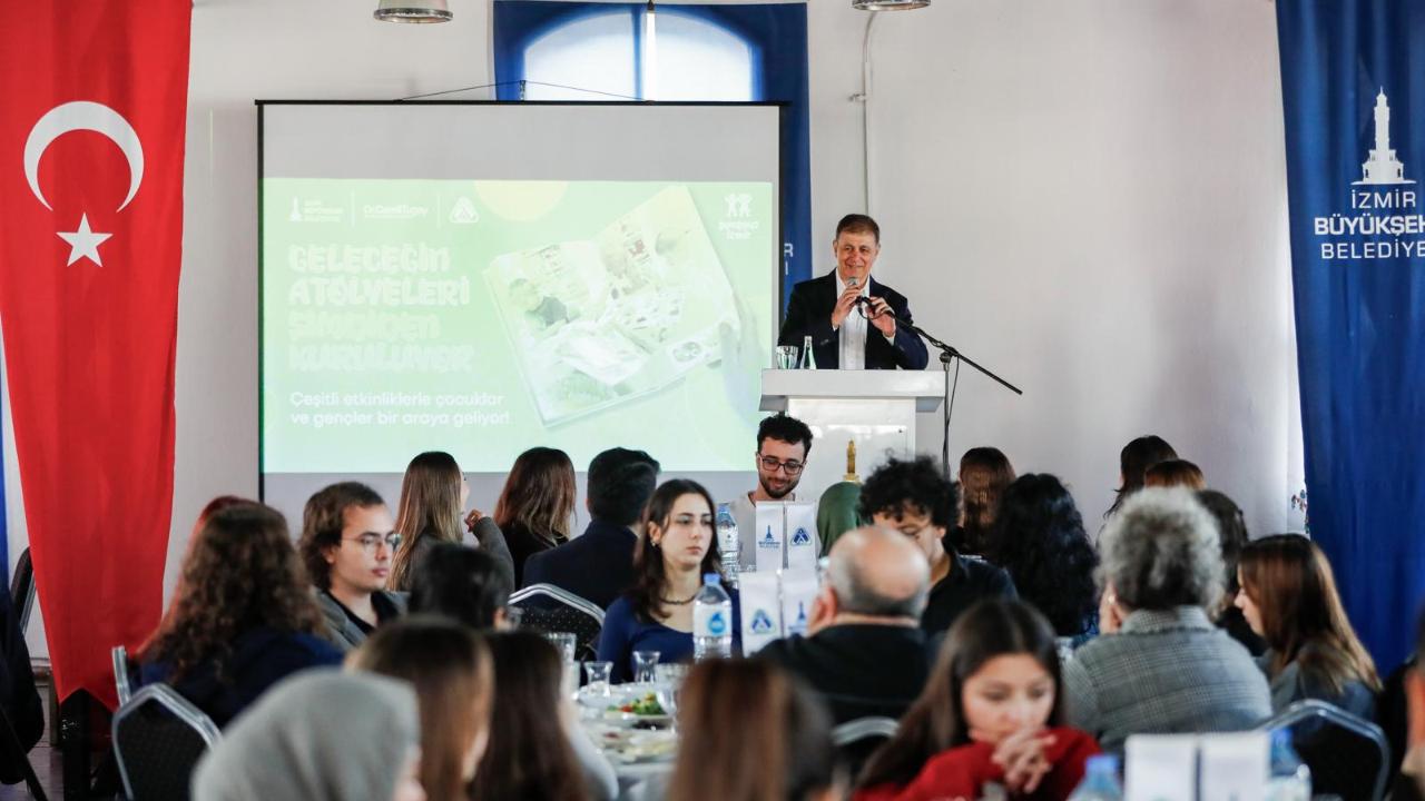 Yuvamız İzmir çocukları üniversite öğrencileriyle buluşacak