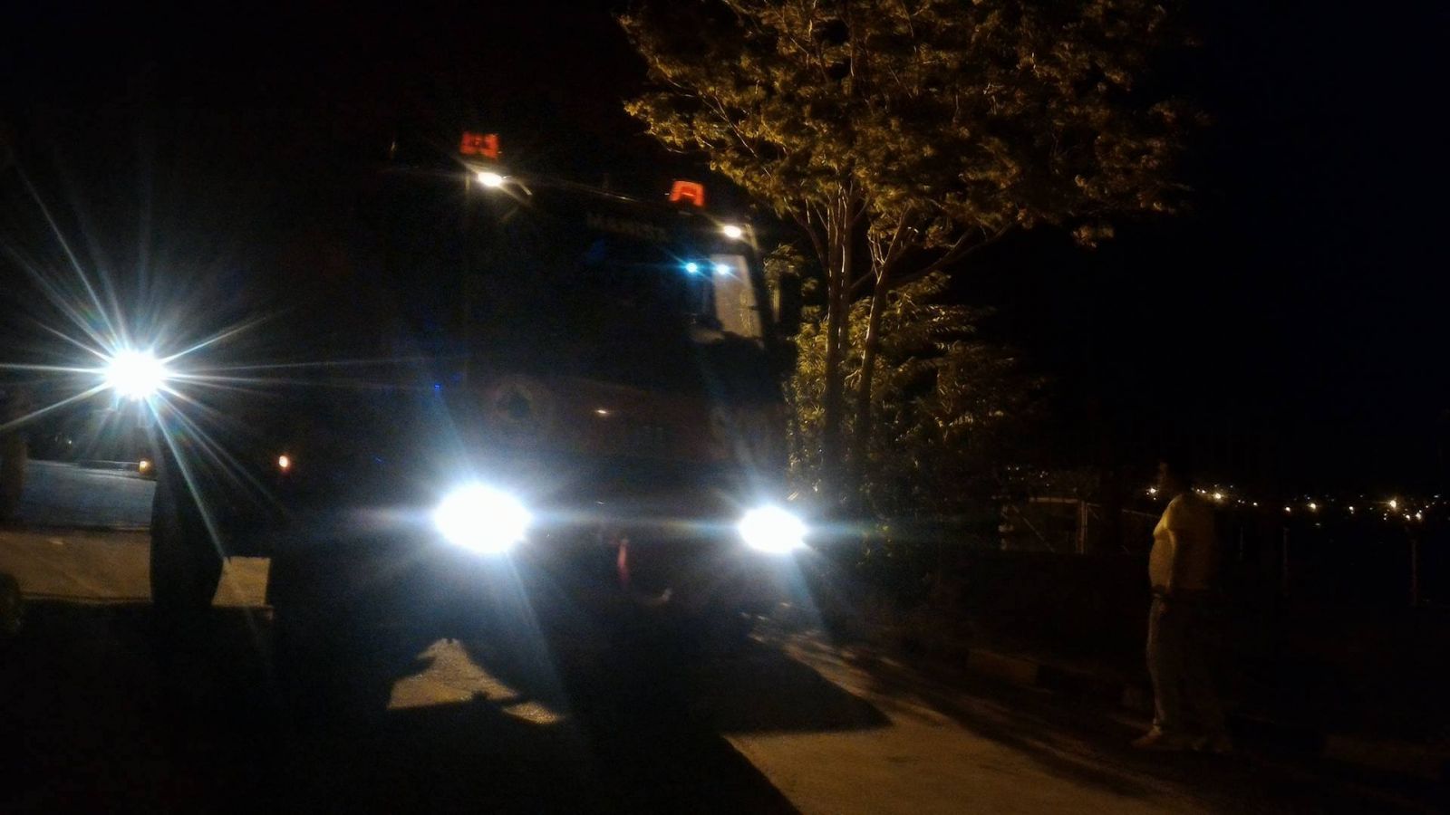 BUCA NATO ASKERİ ALANDA YANGIN!