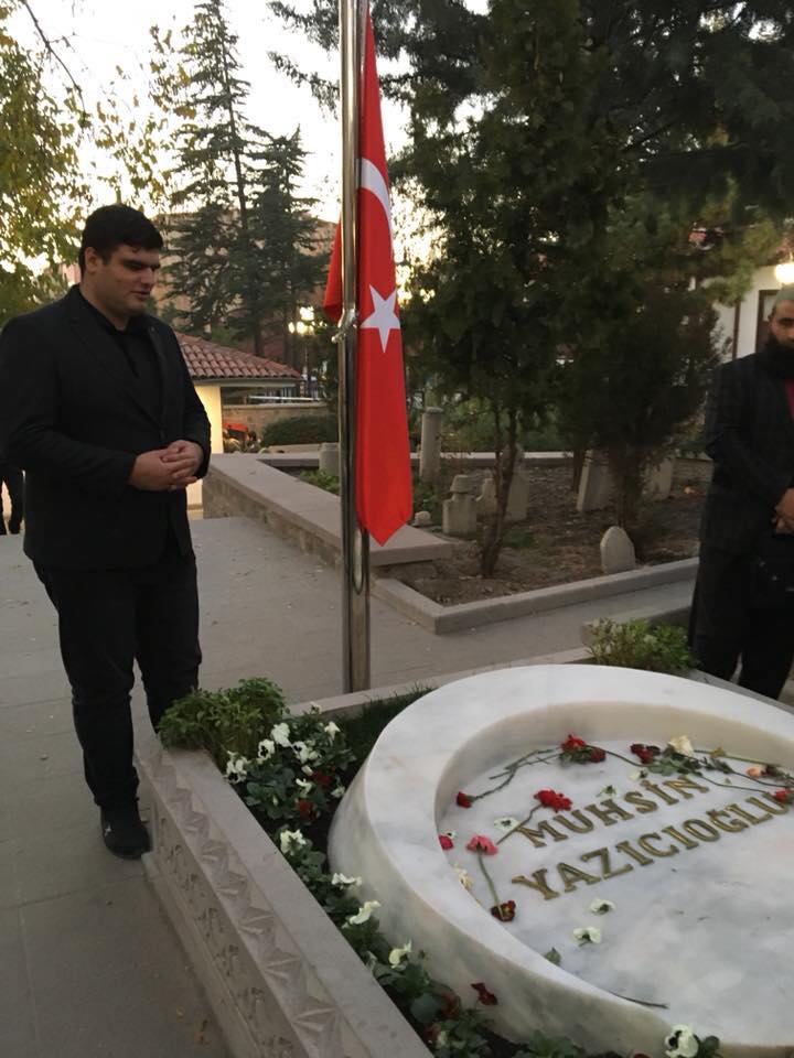 ÜSKÜDAR: ŞIH'INDAN İZİN ALIP KILIÇDAROĞLU'NUN YANINA KOŞTU!