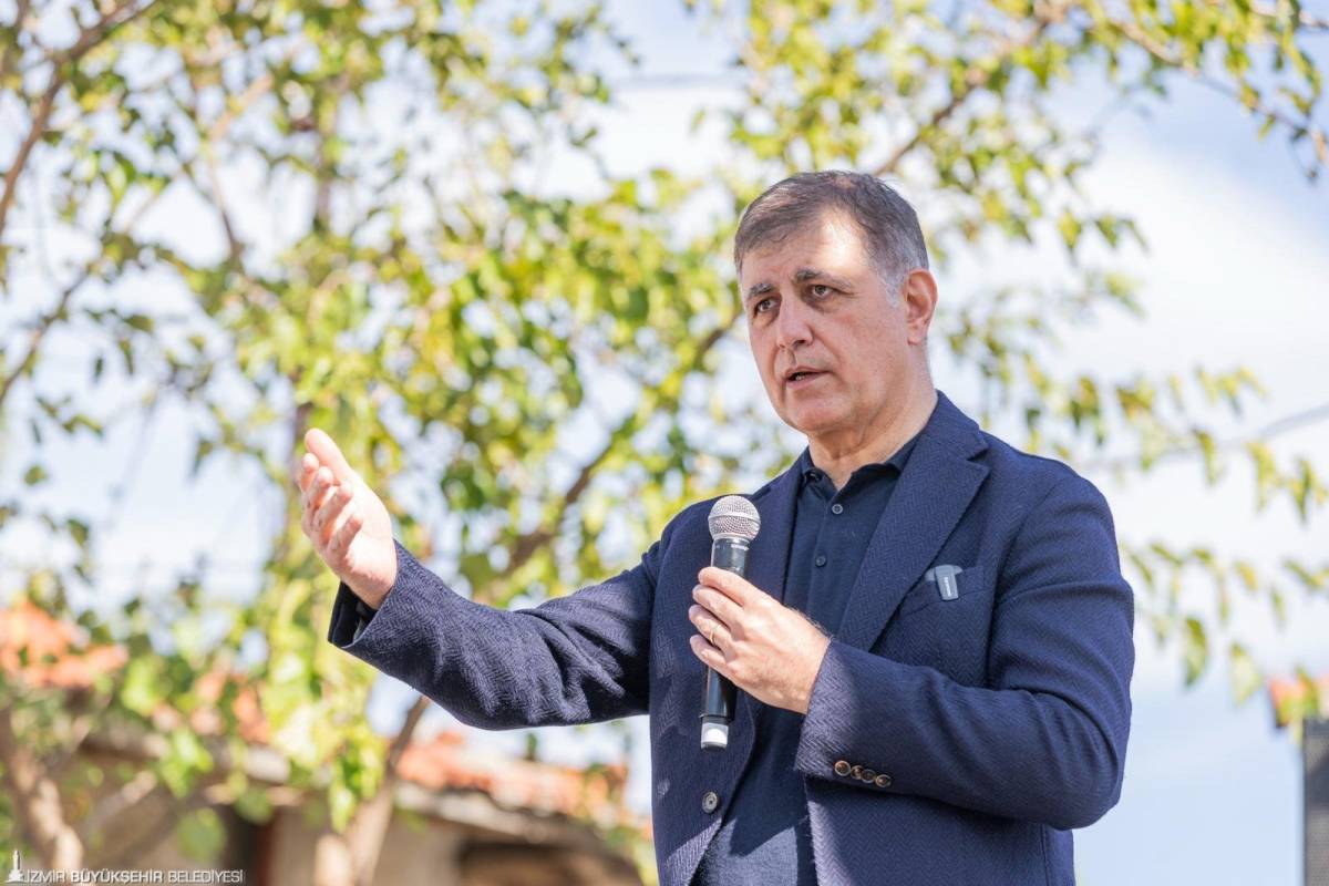 Başkan Tugay'dan '10 Kasım' mesajı