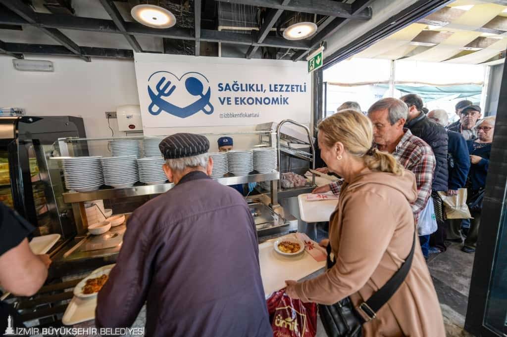 İzmir Kent Lokantaları’nda 10 Kasım’a özel ücretsiz yemek