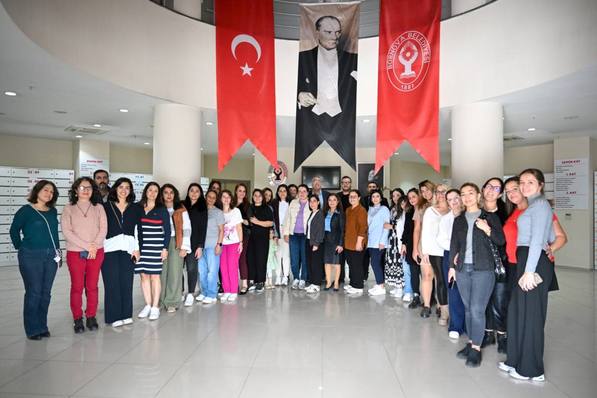 Bornova’da öğretmenlere “Yeşil Gelecek” eğitimi